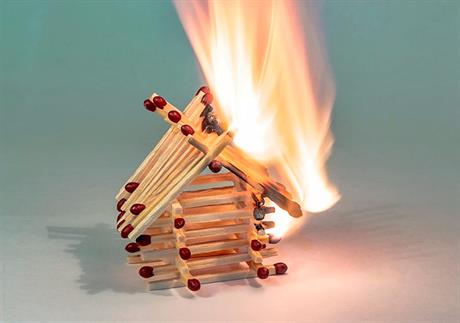 Osiguranje kuće od požara koji se upravo događa