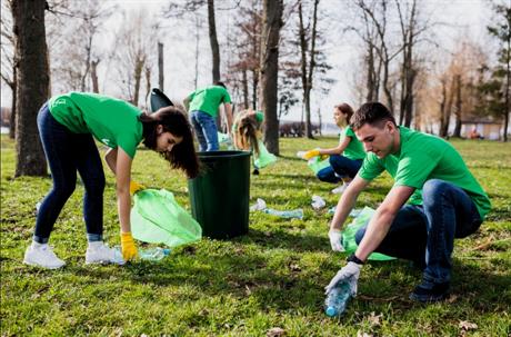 Pokupite tuđe smeće u prirodi!