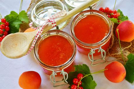 Mogu li pripremati zimnice, džemove i sl. u sklopu sezonske djelatnosti?