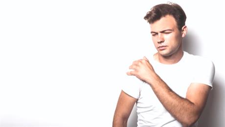 Posttraumatsko smrznuto rame