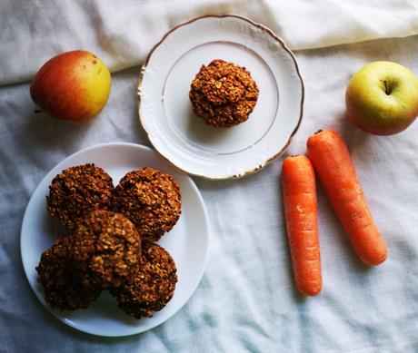 Muffini od jabuke i mrkve
