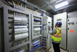 Mogu li otvoriti j.d.o.o. za elektroinstalacije bez zvanja elektroinstalatera?