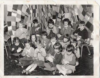 Tko je još za mirni prosvjed?