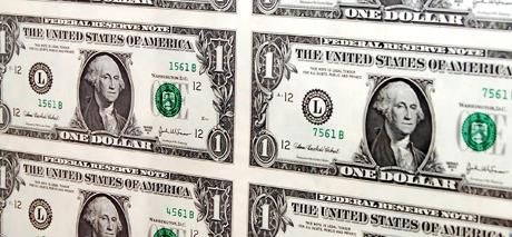 Godišnji minimum dolara