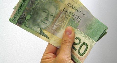 Uzlet kanadskog dolara