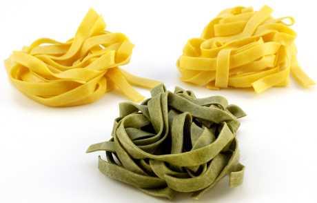 Smije li udruga prodavati kolače i rezance?