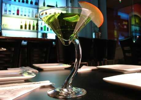 Mogu li raditi kao volonter u kafiću?