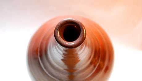 Prodaja unikatnih predmeta od stakla i keramike