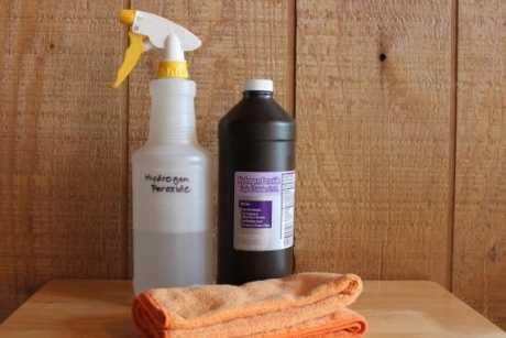 Hidrogen peroksid - vrijedni pomoćnik za svako kućanstvo