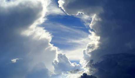 Povijest i vječno plavo nebo