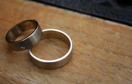 Tko nasljeđuje mirovinu – zakonska supruga ili vanbračni sin?