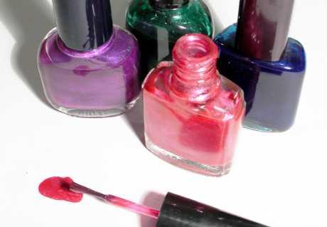 Naručivanje materijala za salon preko interneta