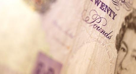 Tečaj EUR/HRK oko razine od 7,600