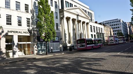 Od koga se jamac može naplatiti nakon smrti dužnika?