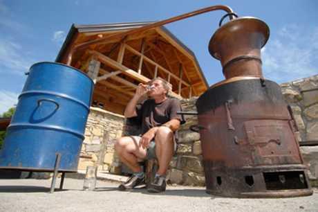 Kako pokrenuti posao proizvodnje rakije?