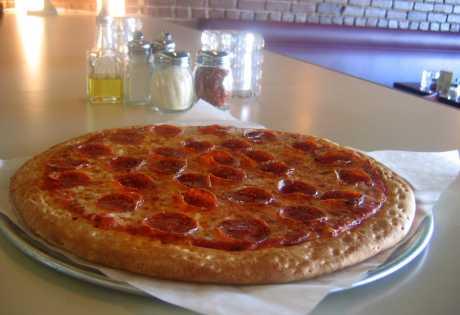 Može li supruga povremeno raditi u tvrtki svoga muža?